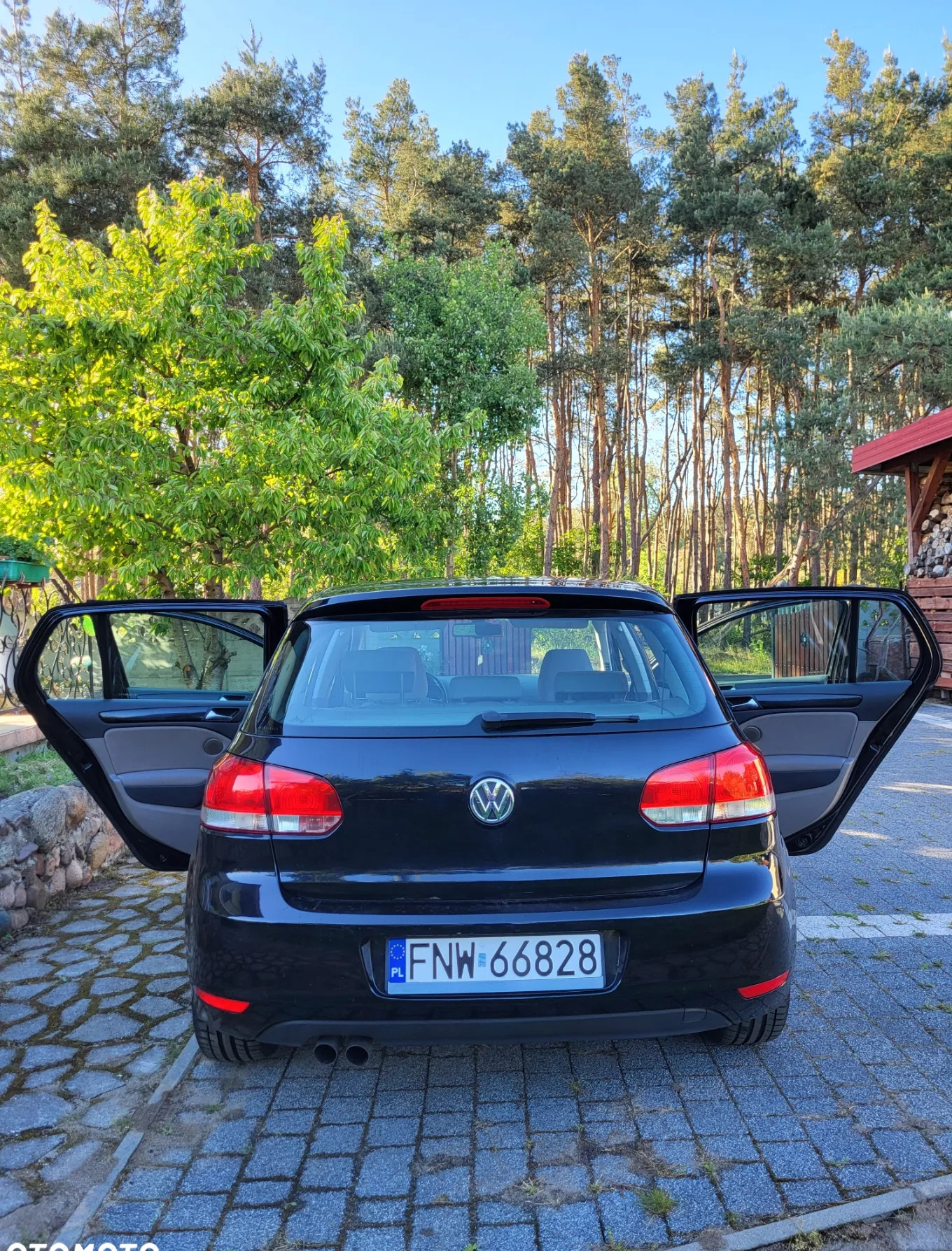 Volkswagen Golf cena 26400 przebieg: 194000, rok produkcji 2009 z Końskie małe 92